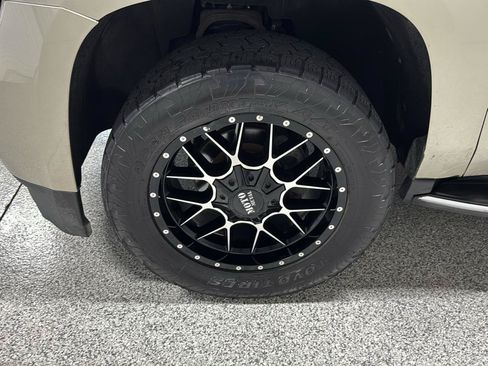 Used 2015 Chevrolet Tahoe LTZ w/ Max Trailering Package AWD/4WD image 9