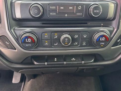Used 2018 Chevrolet Silverado 1500 LT w/ Texas Edition RWD image 13