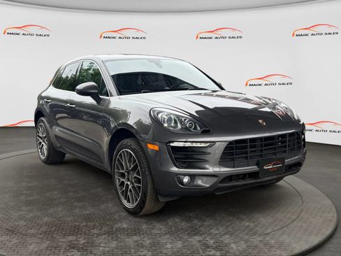Used 2015 Porsche Macan S w/ Premium Package Plus AWD/4WD image 5