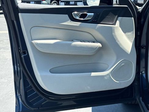 Used 2023 Volvo XC60 B5 Plus w/ Climate Package FWD image 19