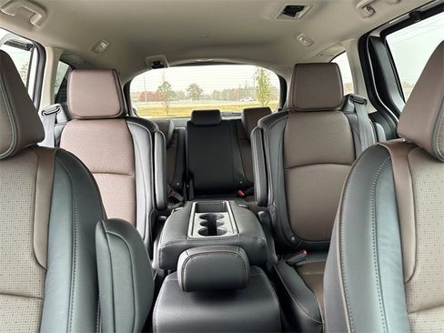 New 2026 Honda Odyssey Elite image 23