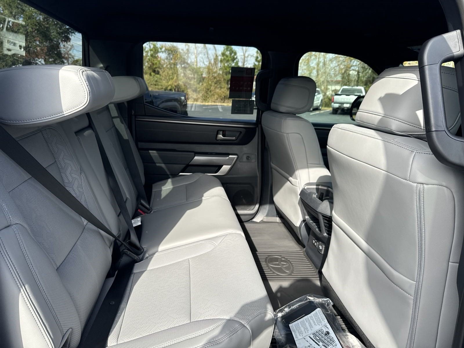 New 2025 Toyota Tundra SR5 w/ SR5 Premium Package AWD/4WD image 27