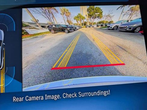 Used 2026 Mercedes-Benz GLC 300 4MATIC image 14