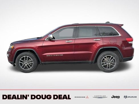 Used 2019 Jeep Grand Cherokee Limited w/ Trailer Tow Group IV AWD/4WD image 3