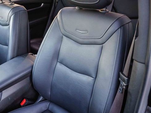 Used 2024 Cadillac XT6 Premium Luxury image 27