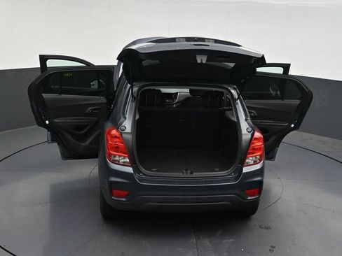 Used 2021 Chevrolet Trax LS w/ Tint and Cruise Package FWD image 35