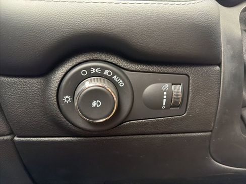 Certified 2022 Dodge Durango GT image 9