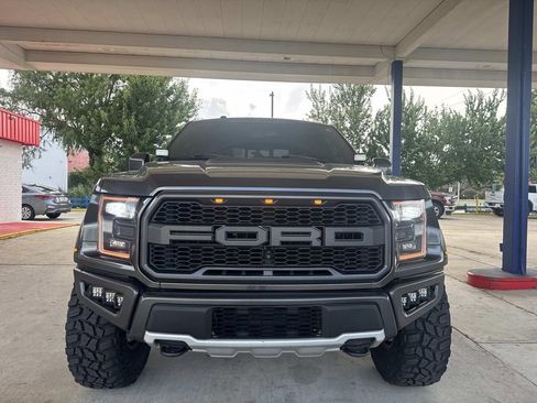 Used 2018 Ford F150 Raptor w/ Equipment Group 802A Luxury AWD/4WD image 2