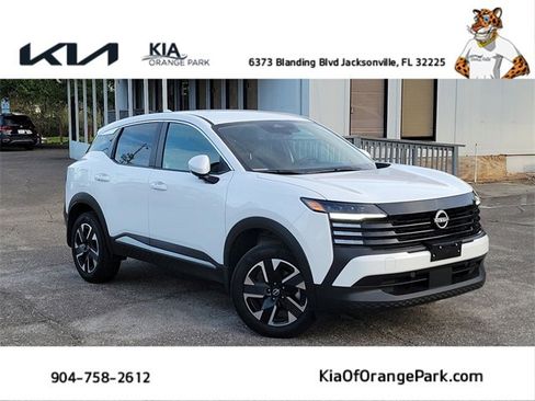 Used 2025 Nissan Kicks SV w/ Interior Electronics Package image 1