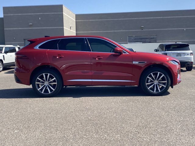 Used 2025 Jaguar F-PACE R-Dynamic S AWD/4WD image 5