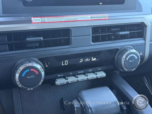 Used 2024 Toyota Tacoma TRD Sport image 26