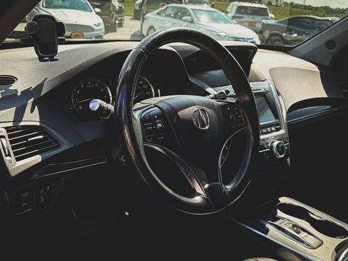 Used 2017 Acura MDX SH-AWD w/ Technology Package image 2