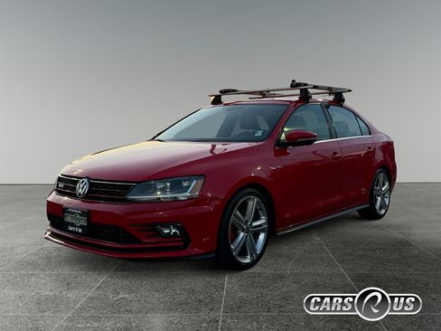 Used 2017 Volkswagen Jetta GLI FWD image 24