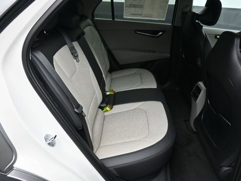 New 2025 Kia Niro Wave w/ Wave Preserve Package image 25