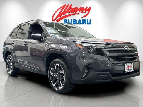 New 2026 Subaru Forester Premium image 2