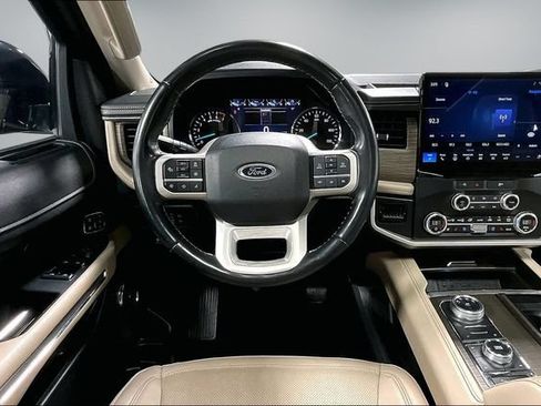 Used 2024 Ford Expedition Max Limited AWD/4WD image 10