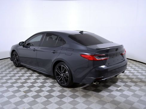 Used 2025 Toyota Camry XSE FWD image 10