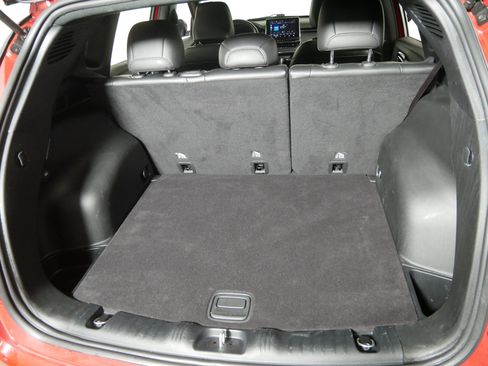 Used 2022 Jeep Compass Limited image 18