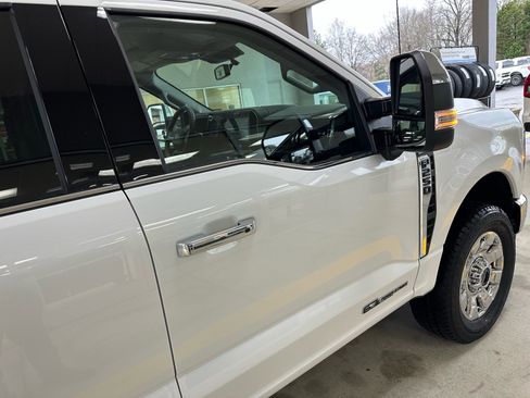 New 2026 Ford F250 Lariat image 10