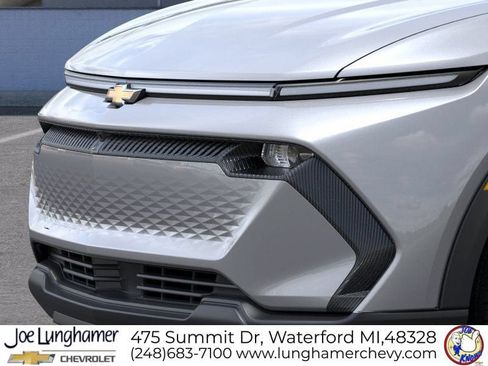 New 2026 Chevrolet Equinox EV LT FWD image 14