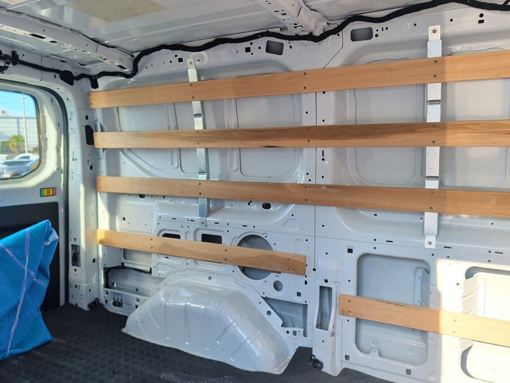 Used 2025 Ford Transit 250 Low Roof w/ Exterior Upgrade Package RWD image 7