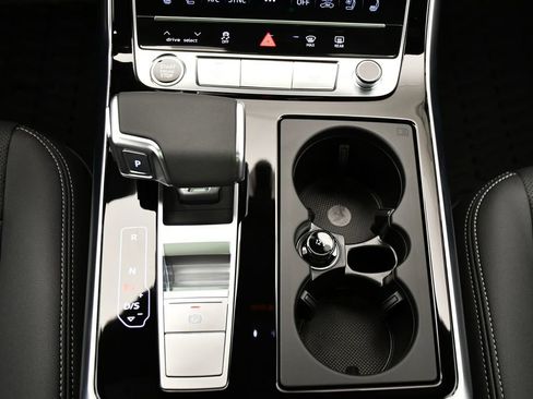 New 2026 Audi Q8 Premium Plus image 31