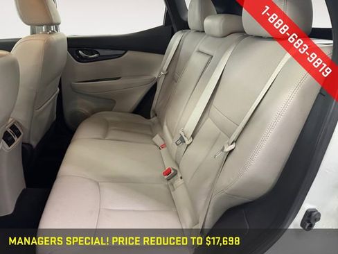 Used 2019 Nissan Rogue Sport SL w/ Premium Package image 23