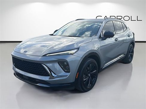 Used 2024 Buick Envision Sport Touring image 7