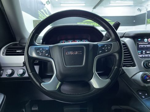 Used 2017 GMC Yukon XL SLT image 20