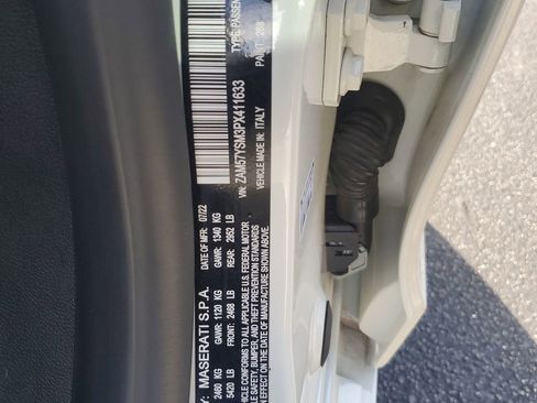 Used 2023 Maserati Ghibli Modena image 30