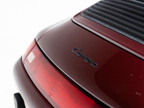 Used 1998 Porsche 911 Carrera RWD image 48