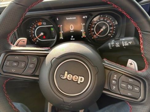 New 2026 Jeep Wrangler Unlimited Rubicon 392 image 17