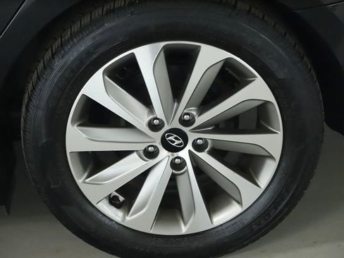 Used 2017 Hyundai Sonata Sport w/ Value Edition Package 02 image 44