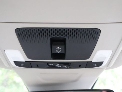 Used 2024 Honda CR-V EX-L image 26