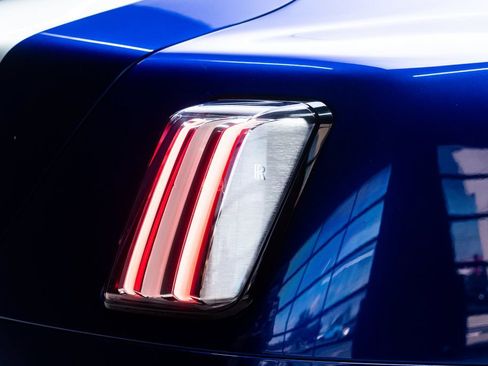 Used 2024 Rolls-Royce Spectre w/ Spectre Launch Package AWD/4WD image 17