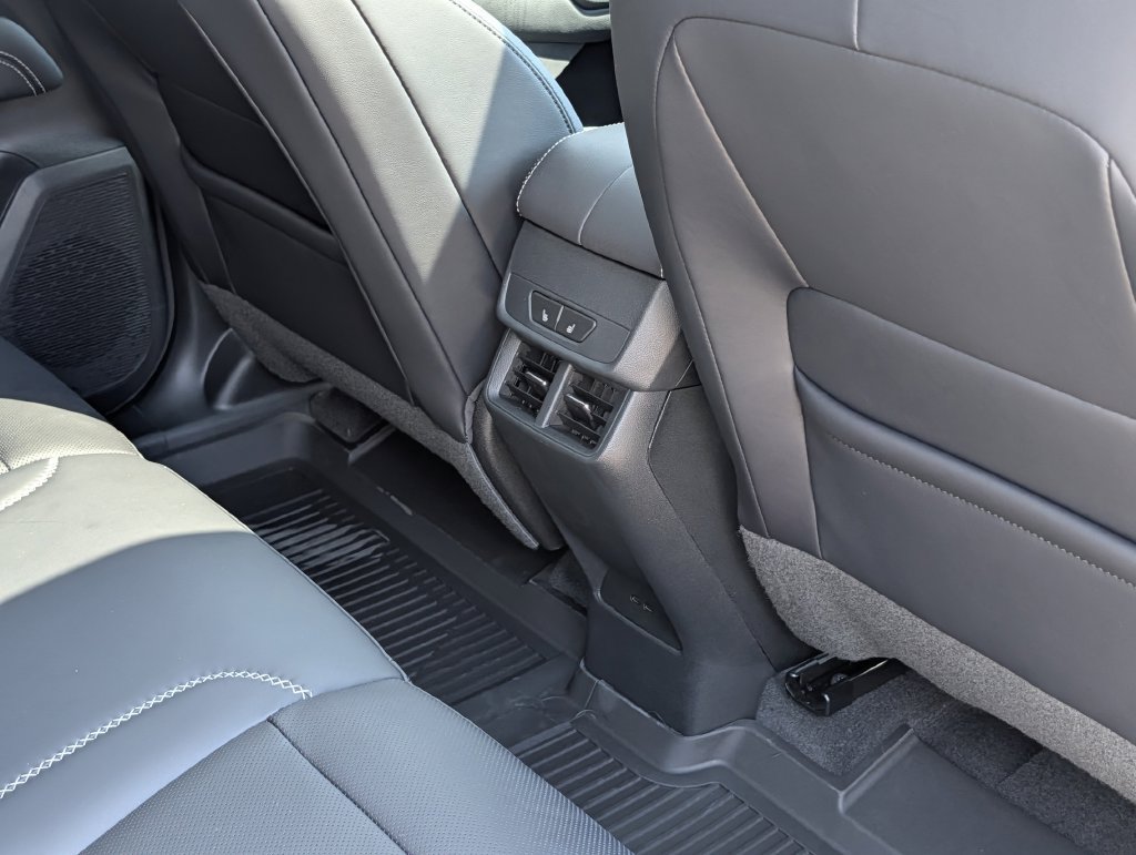 New 2027 GMC Terrain Denali w/ LPO, Floor Liner Package AWD/4WD image 29