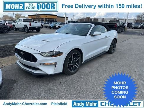 Used 2022 Ford Mustang Premium image 2