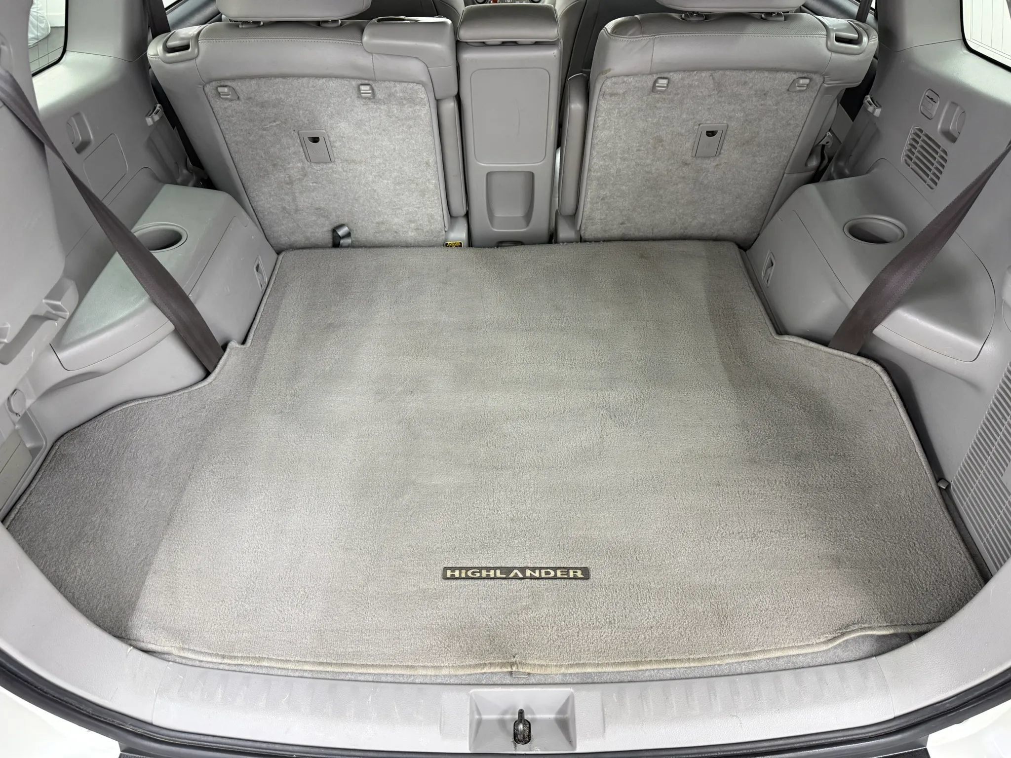 Used 2013 Toyota Highlander Limited AWD/4WD image 21