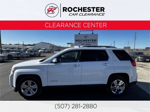 Used 2015 GMC Terrain SLT image 1