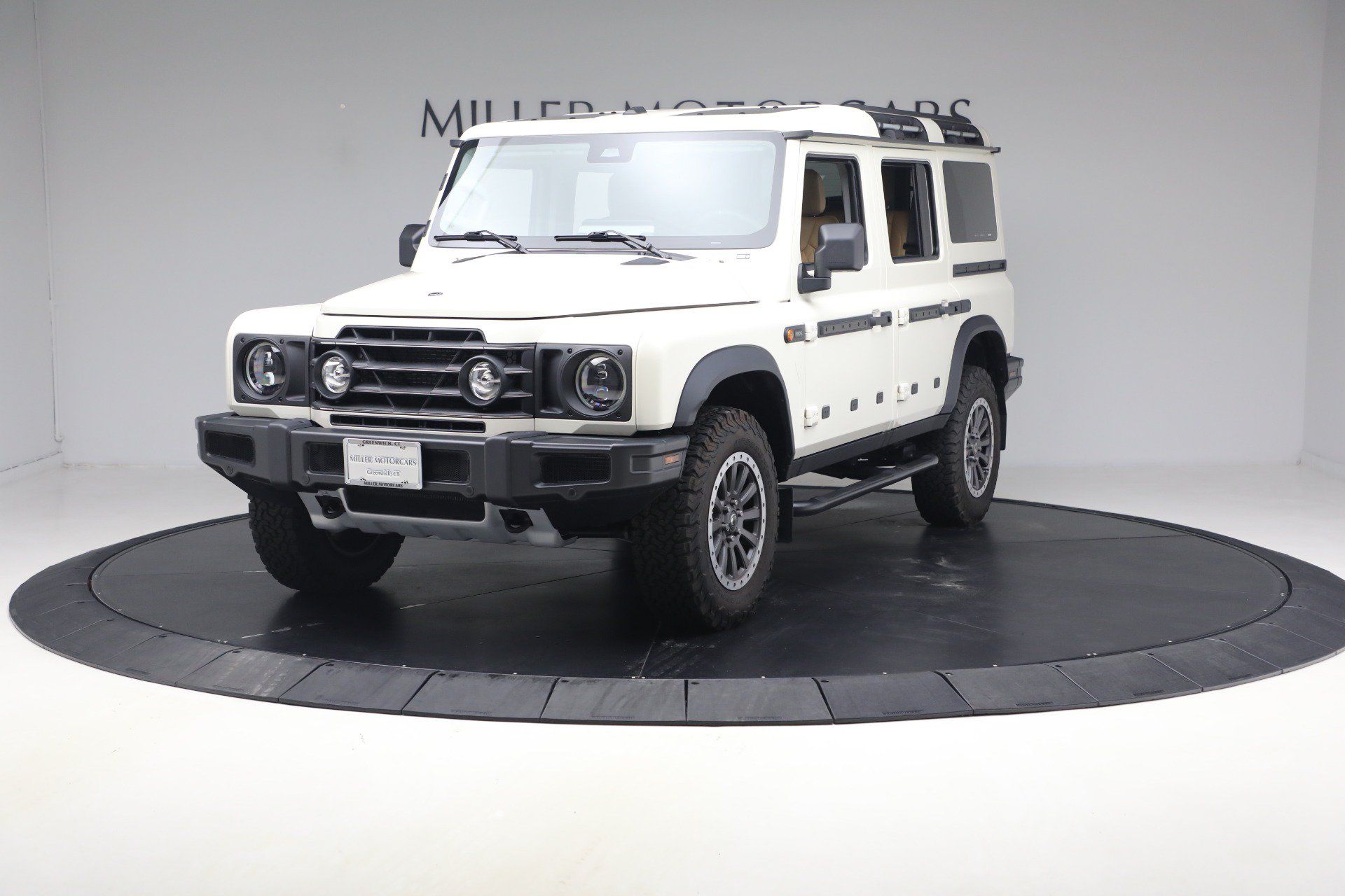 Used 2025 INEOS Grenadier Station Wagon AWD/4WD image 1