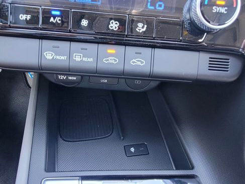 New 2025 Hyundai Elantra SEL image 19