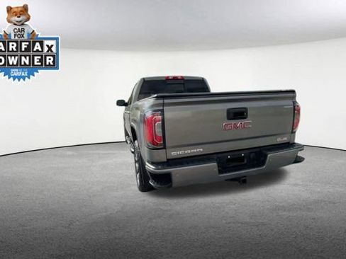 Used 2017 GMC Sierra 1500 SLT AWD/4WD image 8