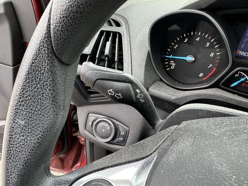 Used 2014 Ford Escape SE image 25