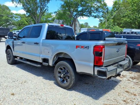 Used 2023 Ford F250 XL w/ STX Appearance Package AWD/4WD image 5