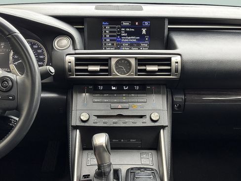 Used 2015 Lexus IS 250 AWD image 20