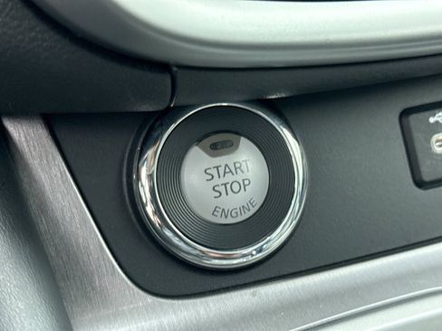Used 2024 Nissan Murano SV w/ SV Midnight Edition Package AWD/4WD image 19