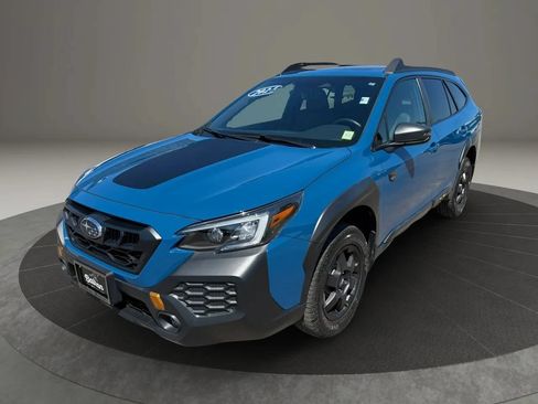 Used 2024 Subaru Outback Wilderness AWD/4WD image 12