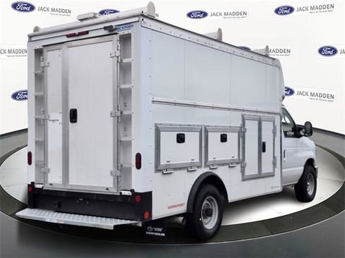 New 2026 Ford E-350 and Econoline 350 Super Duty w/ Power Equipment Group image 5