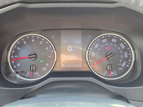 Used 2021 Toyota RAV4 XLE Premium AWD/4WD image 22
