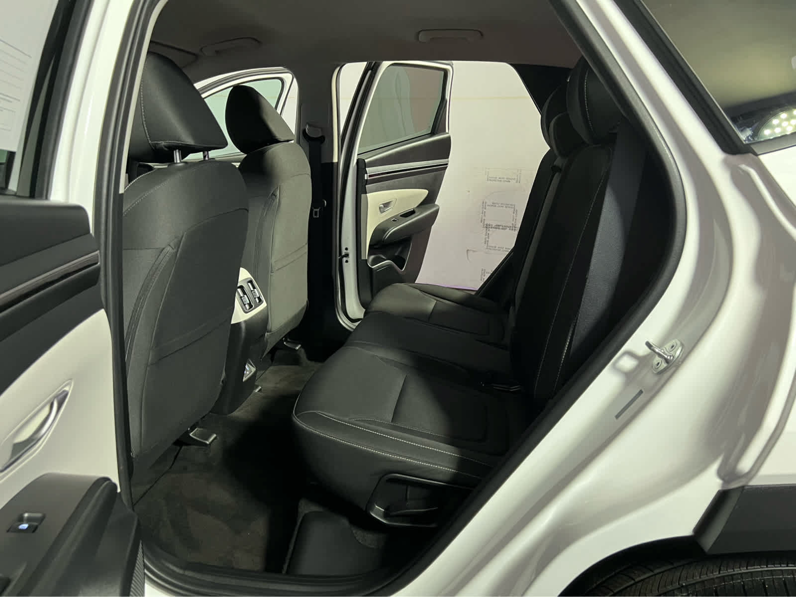 Used 2024 Hyundai Tucson SEL AWD/4WD image 23
